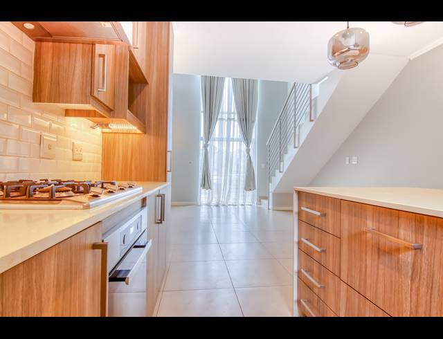 2 BEDROOM APARTMENT RENTED IN MORNINGSIDE